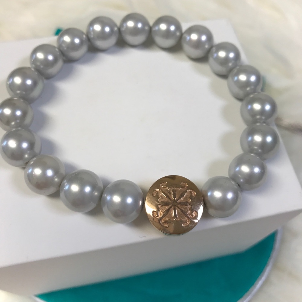 Rustic Cuff Grand Stephanie